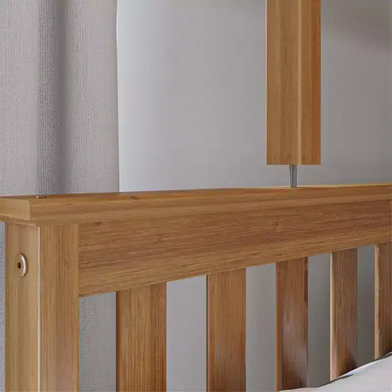 Max & Lily stapelbed van massief hout, eenpersoonsbed boven een tweepersoonsbed, met onderschuifbed met opbergruimte en ladder voor kinderen