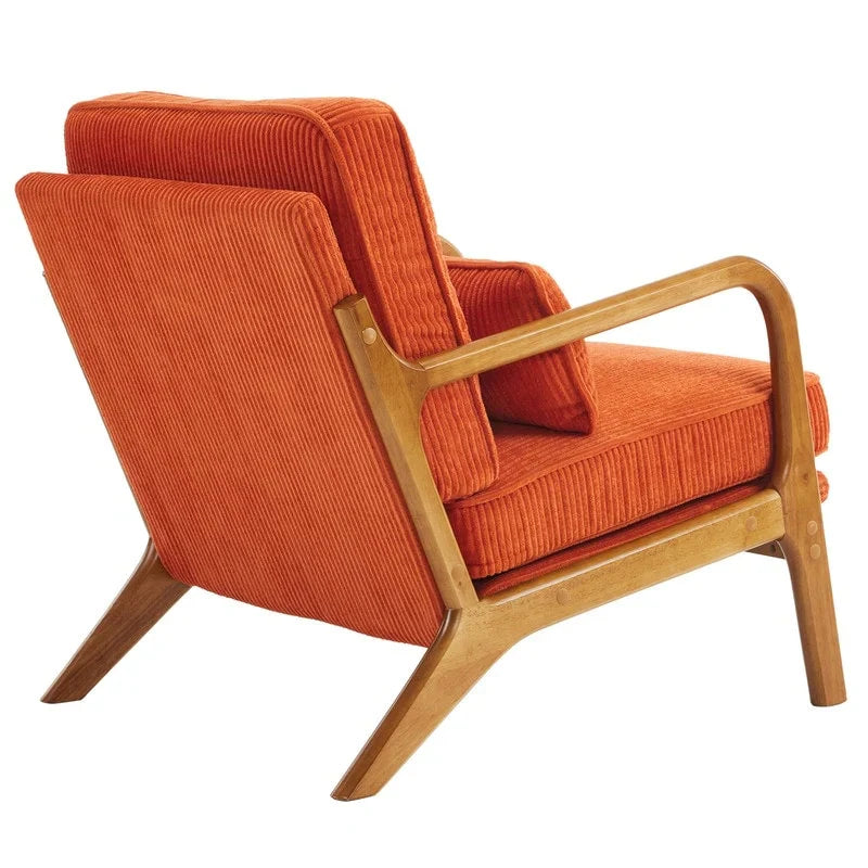 Gestoffeerde accentstoel in midcenturymoderne stijl