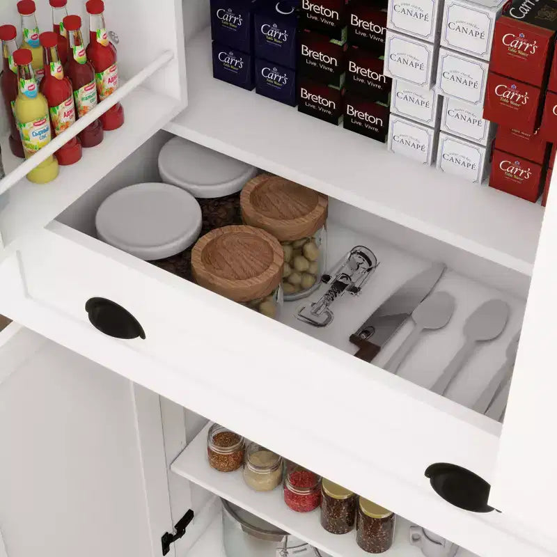 Credenza dispensa moderna con cassetto e ripiani regolabili
