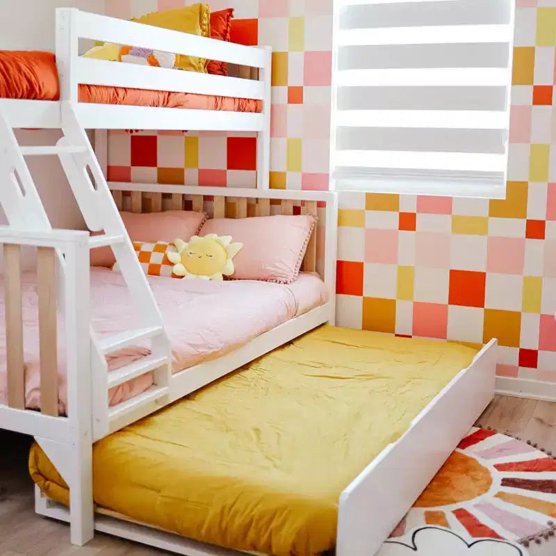 Lit superposé Max & Lily avec lit simple au-dessus d’un lit double et lit gigogne, en bois massif, style scandinave, pour enfants
