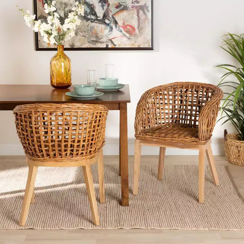 bali & pari Mario modernes Boho-Esszimmerstuhl-Set aus 2 Stück aus natürlich braun gebeiztem Teakholz und Rattan