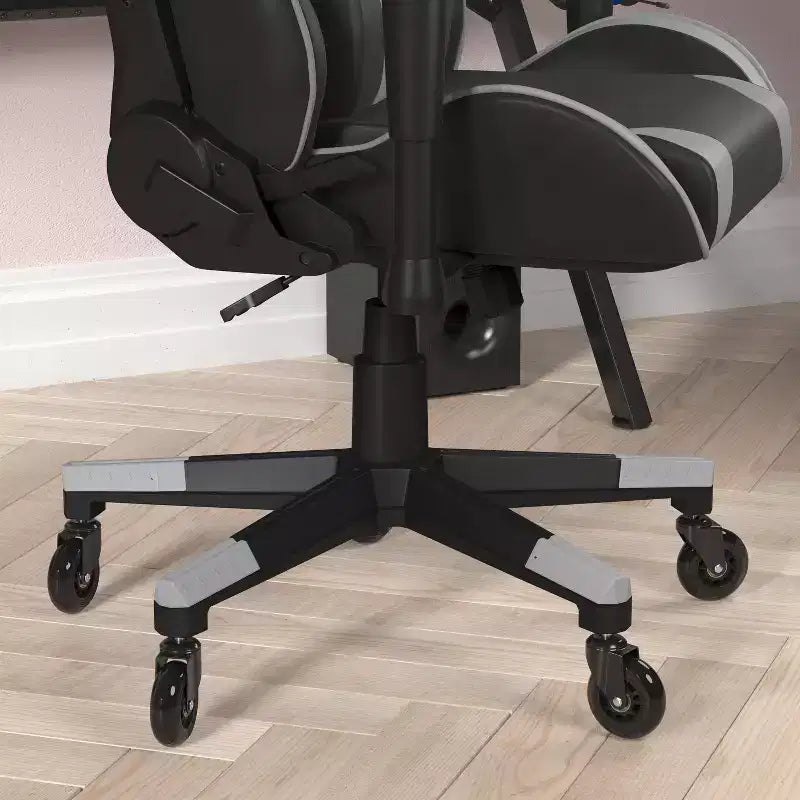 Sedia da gaming stile racing con schienale reclinabile e braccioli regolabili