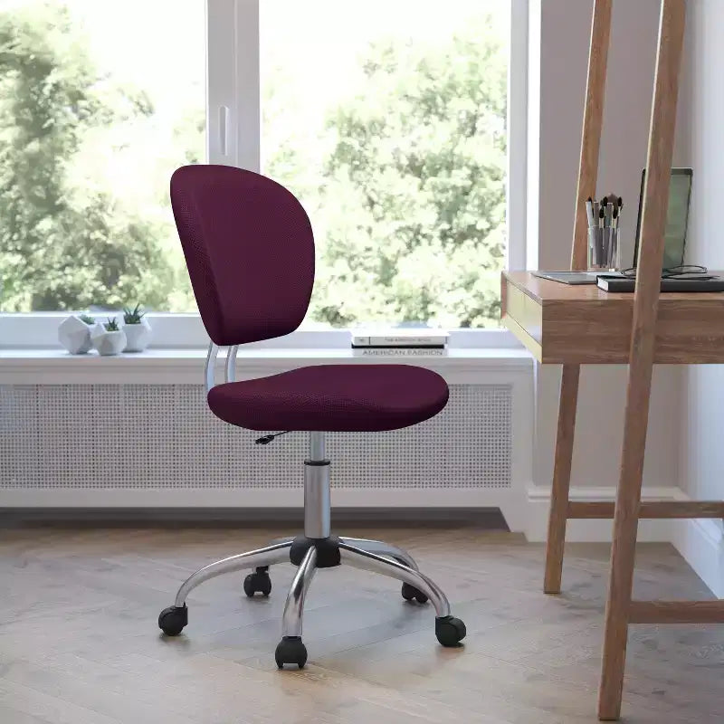 Sedia girevole Mid-Back in rete con base cromata