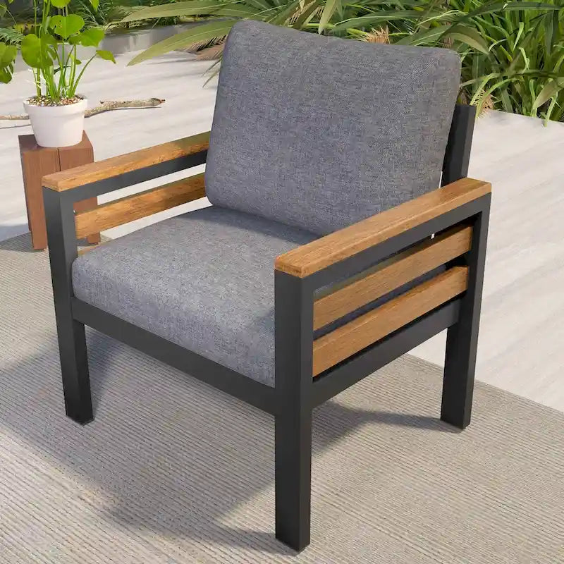 4-teiliges Outdoor-Sofaset für 5 Personen mit Couchtisch aus Massivholz und abnehmbaren Kissen