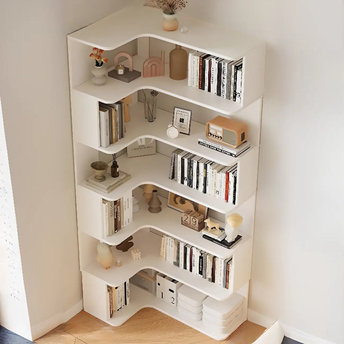 Eckbücherregal aus Holzwerkstoff mit 6 Regalböden