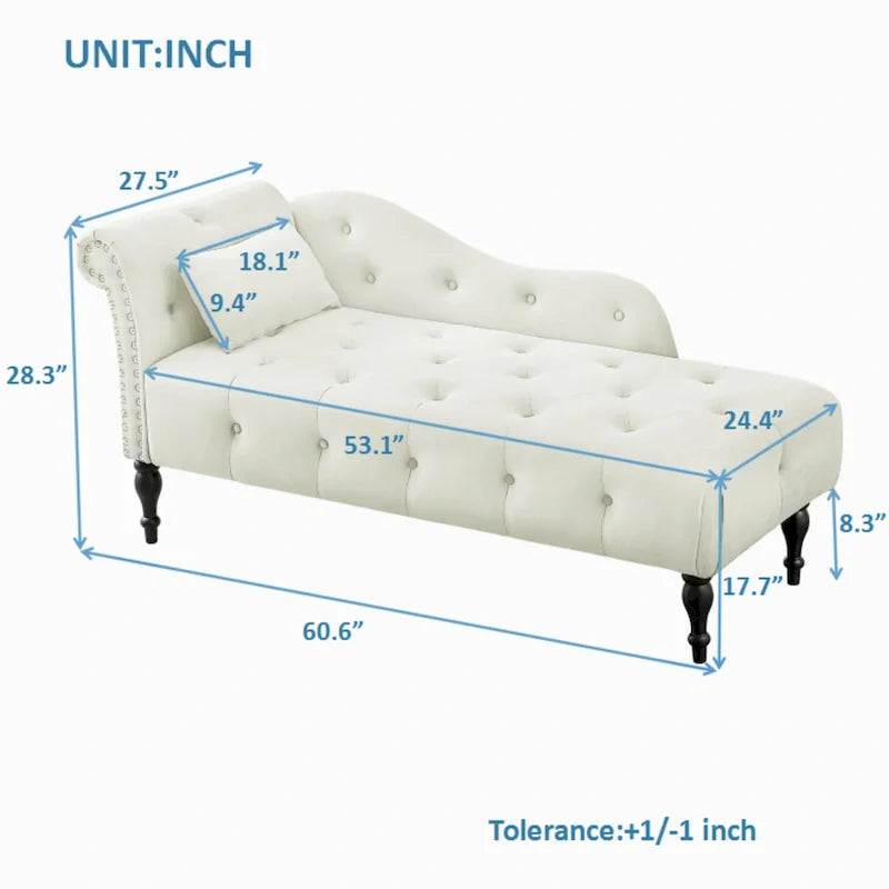 Moderne chaise longue van 60,6, bekleed met fluweel en voorzien van gecapitonneerde knopen, met poten van massief hout en sierspijkers