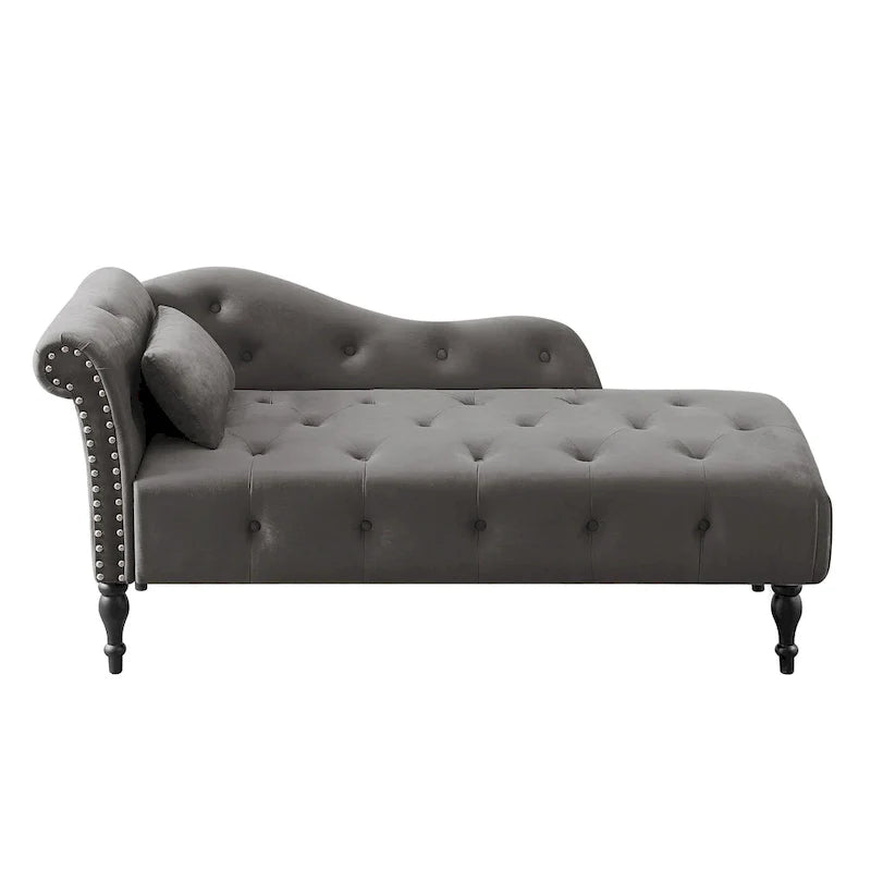 Moderne chaise longue van 60,6, bekleed met fluweel en voorzien van gecapitonneerde knopen, met poten van massief hout en sierspijkers