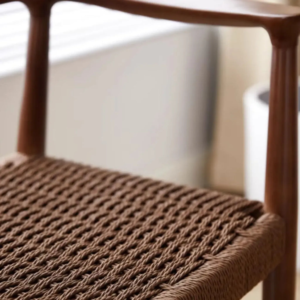 Chaise de salle à manger scandinave en bois courbé, avec assise tressée et accoudoirs