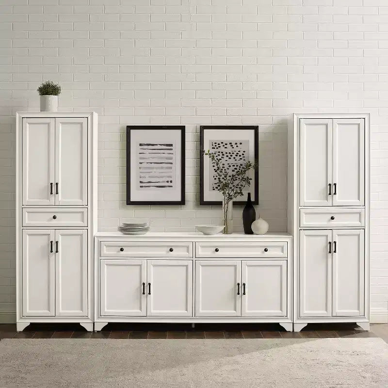 3-teiliges Tara-Sideboard- und Vorratsschrank-Set im Used-Look - Crosley