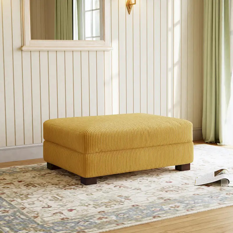 Moderner übergroßer Akzenthocker aus Cord